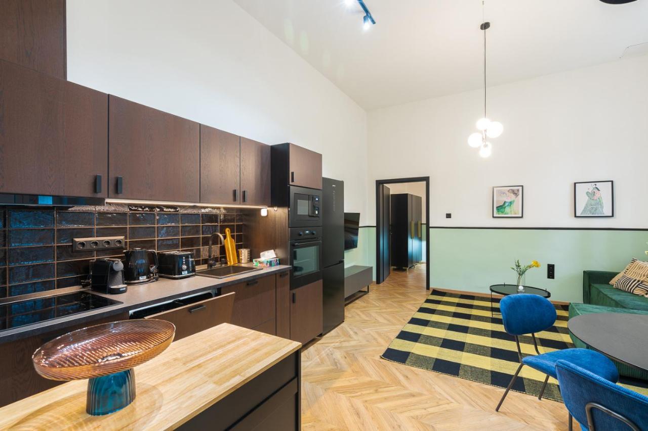 Luxury Peaceful Apartment By The St Stephen'S Basilica Budapest Kültér fotó